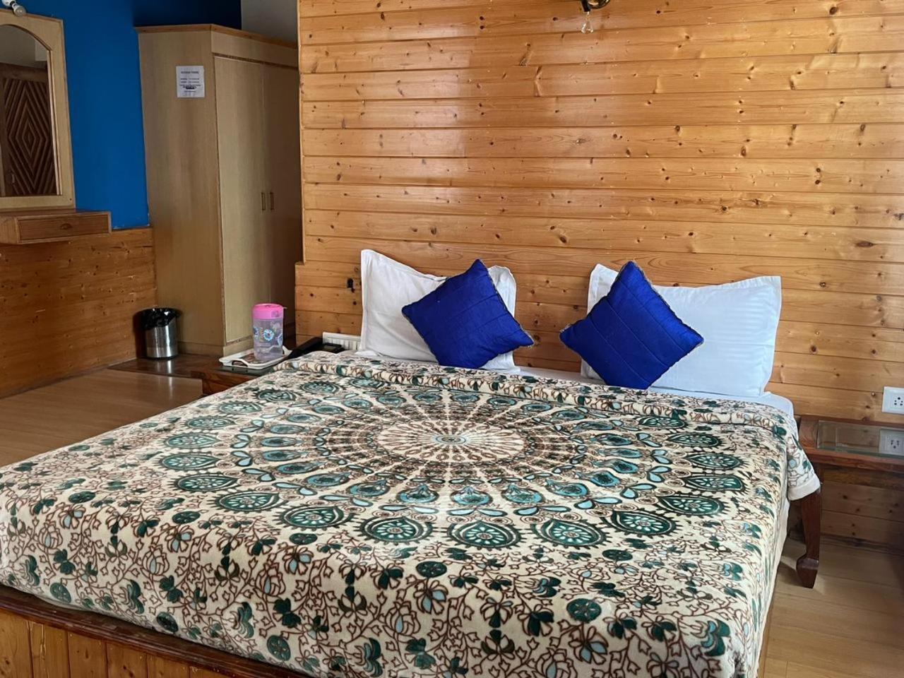 Mrikula Cottage Manāli Zewnętrze zdjęcie